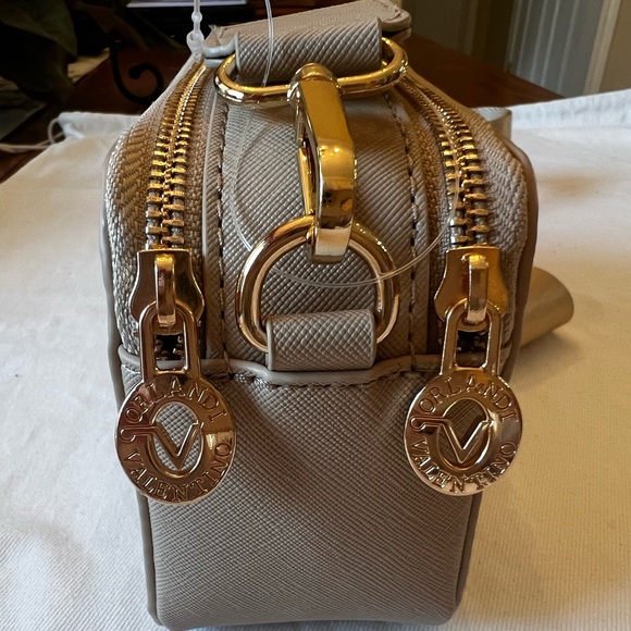 NWT Valentino Orlandi “V” Logo Taupe Camera Bag - Picture 5 of 9